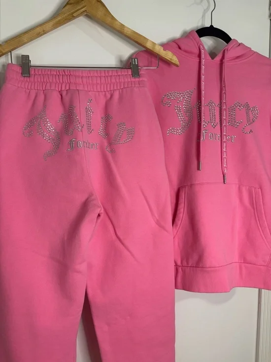 Juicy Couture Pink Rhinestone 'Juicy Forever' Hoodie & Joggers Set - Picture 4 of 7